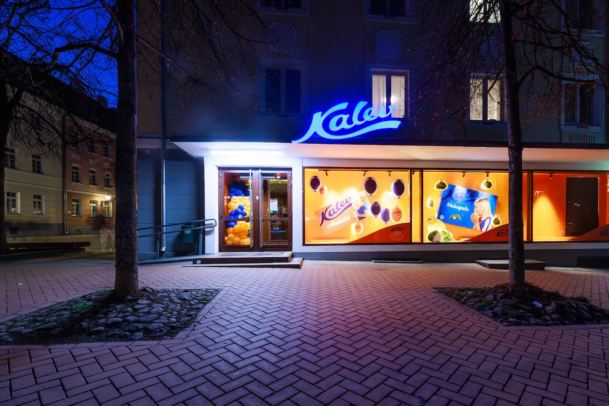 Kalev avas Tartu kesklinnas uuendatud šokolaadipoe